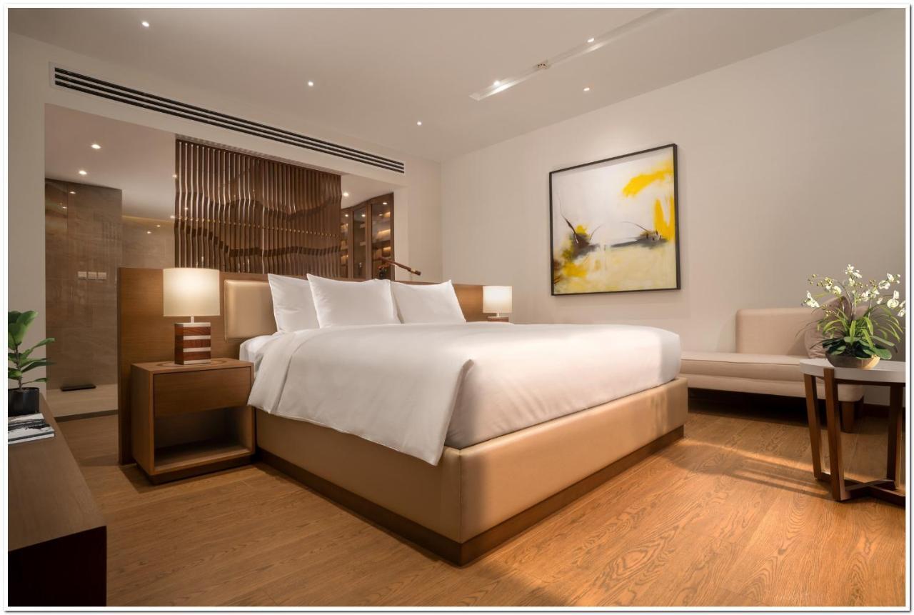 Oakwood Ha Long Hotel Exterior photo