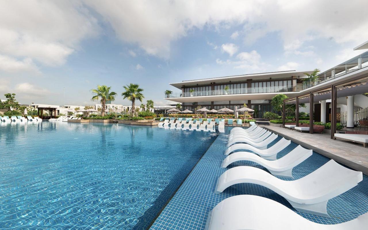 Oakwood Ha Long Hotel Exterior photo